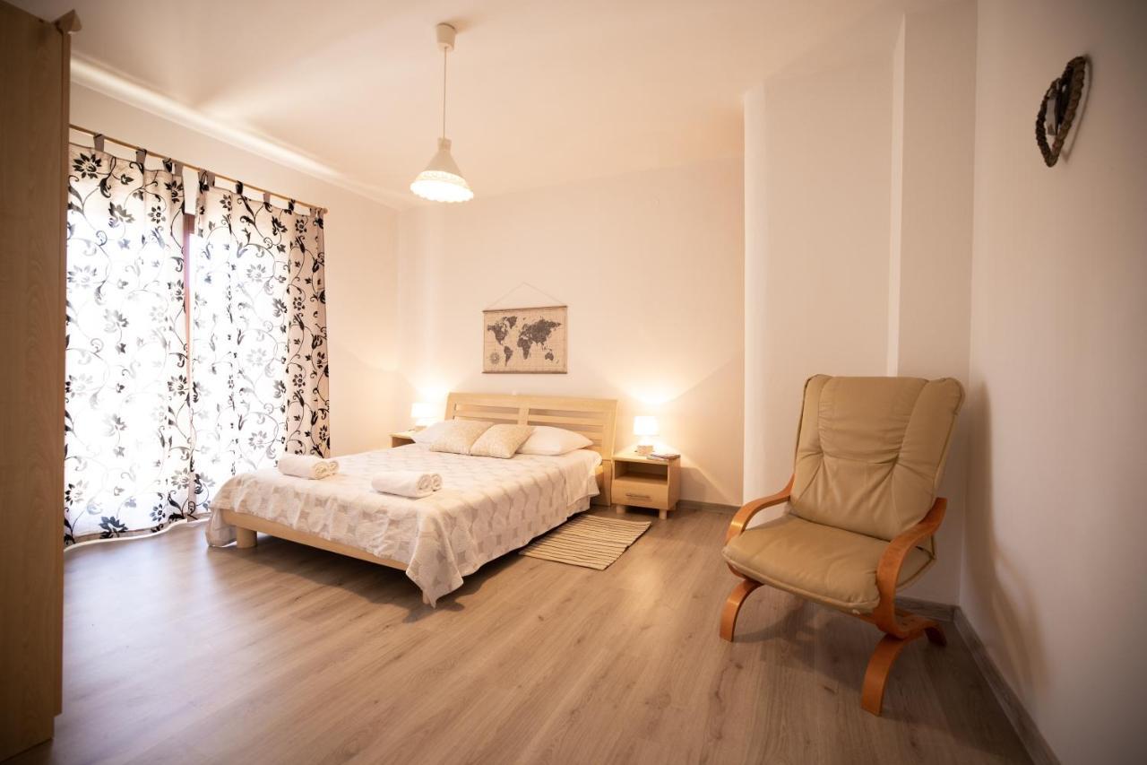 Apartments And A Room Ina Zadar Eksteriør billede